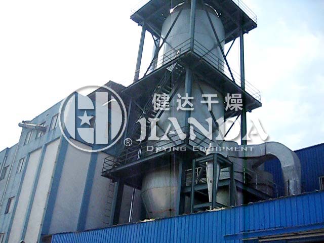 水（shuǐ）解蛋白壓力噴霧幹燥機調試現場（chǎng）1